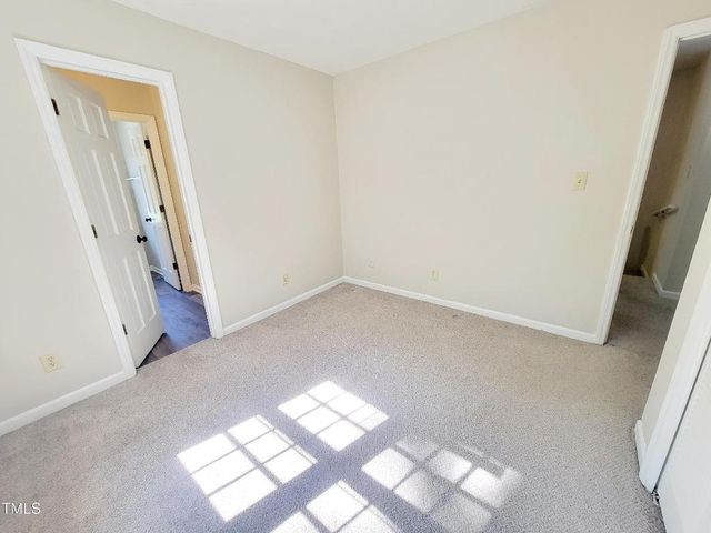 500 Brent Road 101, Raleigh, NC 27606