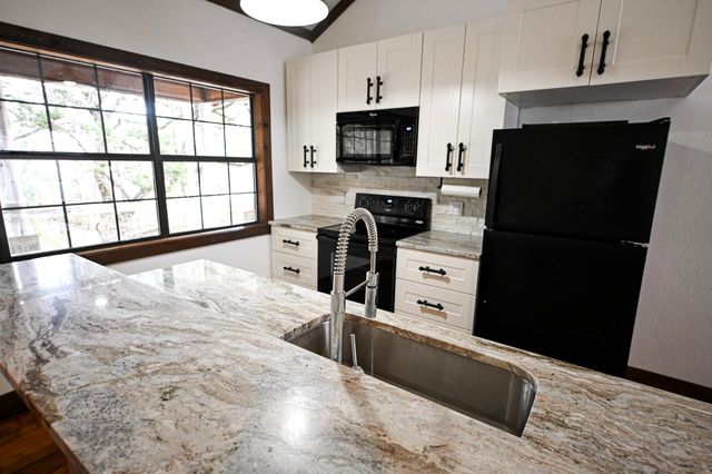 15104 Texas ST, Austin, TX 78734