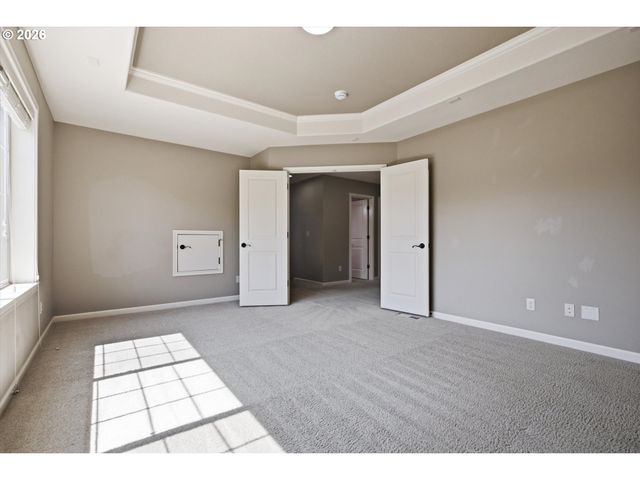 16873 Nw LYNCH Ln, Portland, OR 97229