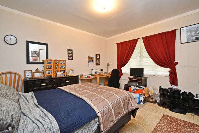 1390 E AIRPORT BOULEVARD, Sanford, FL 32773