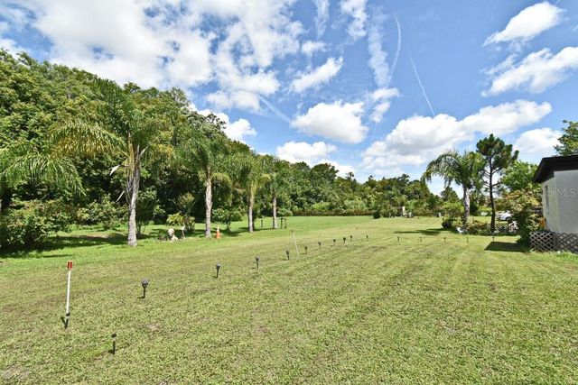 1390 E AIRPORT BOULEVARD, Sanford, FL 32773