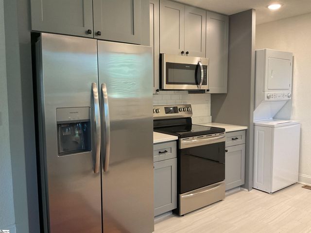 1703 E Washington Street, Greenville, SC 29607