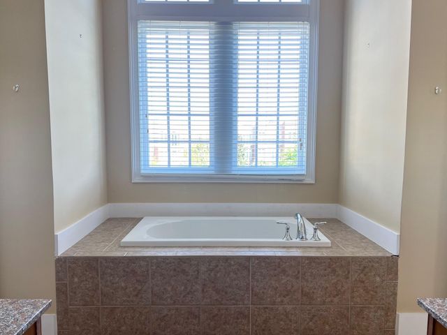 144 Fairbanks Oak Alley 4a, Daniel Island, SC 29492