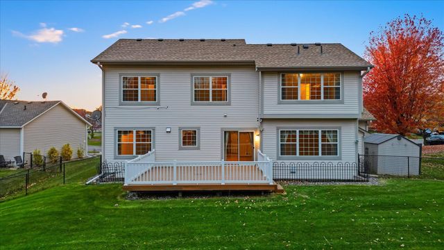6449 Hedgecroft Avenue S, Cottage Grove, MN 55016