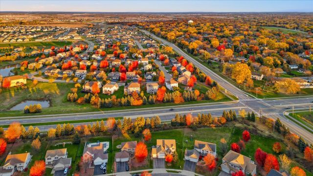 6449 Hedgecroft Avenue S, Cottage Grove, MN 55016