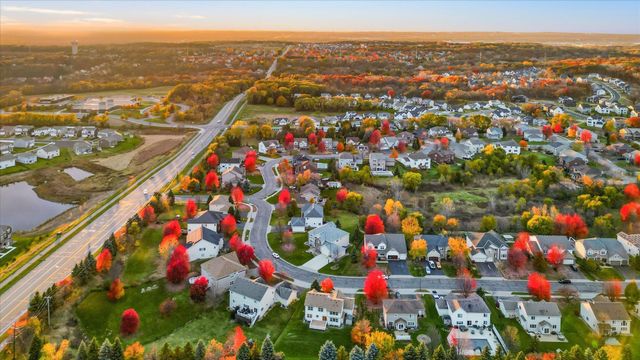 6449 Hedgecroft Avenue S, Cottage Grove, MN 55016