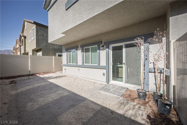 7915 Aurora Sky Street 2, North Las Vegas, NV 89084