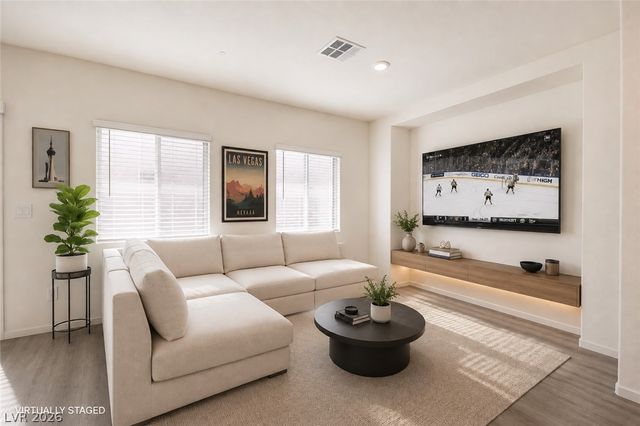 7915 Aurora Sky Street 2, North Las Vegas, NV 89084