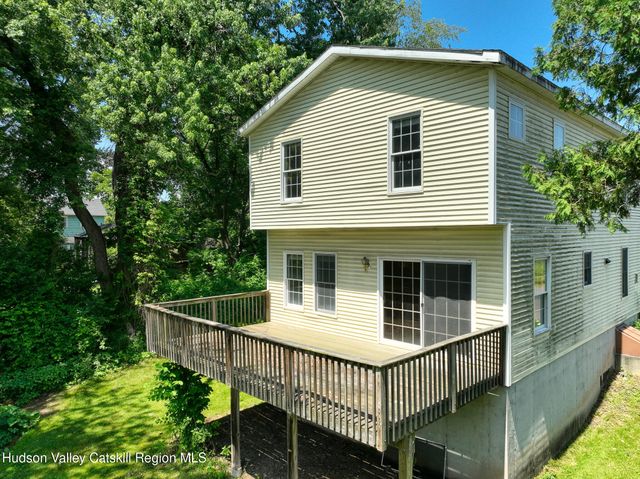105 Brabrant Road, Kingston, NY 12401