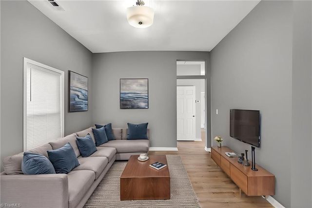 811 Vail Avenue, High Point, NC 27260