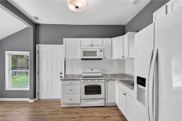 811 Vail Avenue, High Point, NC 27260