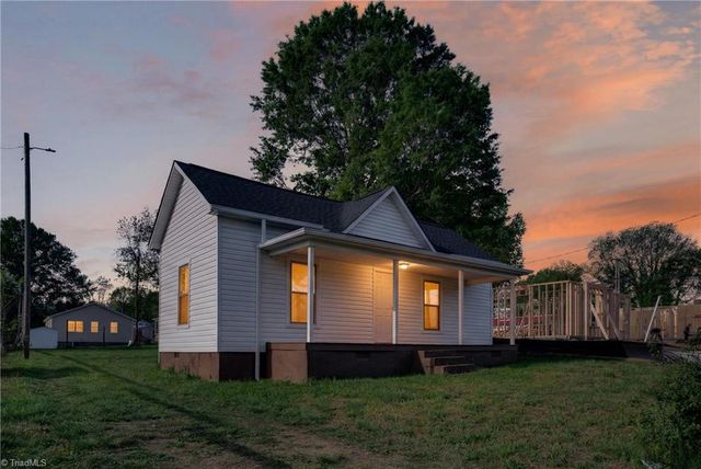 811 Vail Avenue, High Point, NC 27260