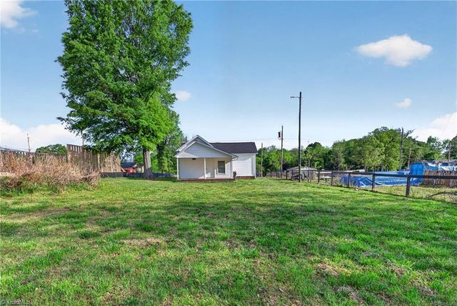 811 Vail Avenue, High Point, NC 27260