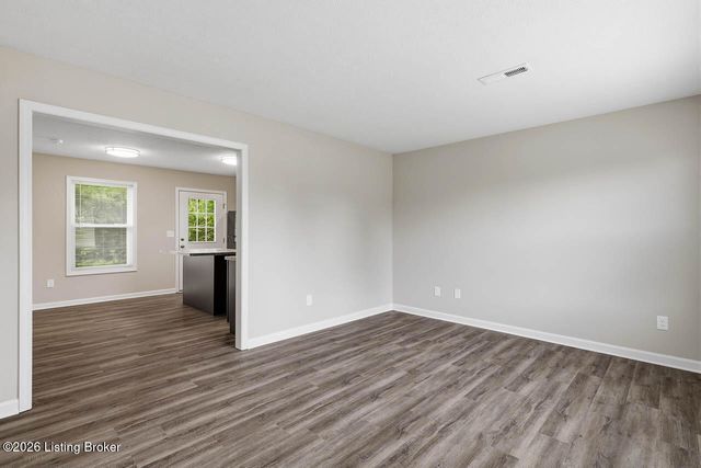 241 W French St, Elizabethtown, KY 42701