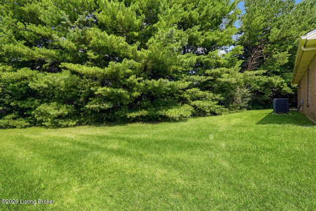 241 W French St, Elizabethtown, KY 42701