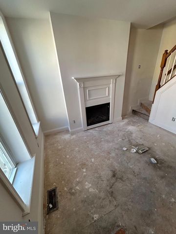 1135 SARGEANT ST, Baltimore, MD 21223