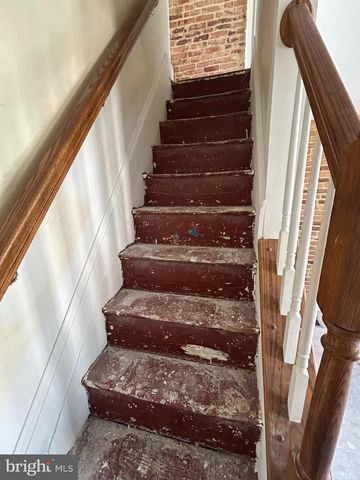 1135 SARGEANT ST, Baltimore, MD 21223