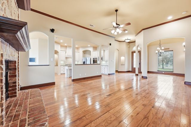 5626 Teague Road, Fort Worth, TX 76140