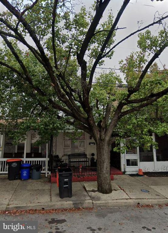 2104 W 6TH ST, Chester, PA 19013