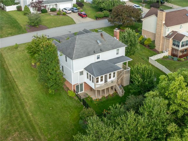 32 SADDLEBROOK DRIVE, Hempfield Twp, PA 15601