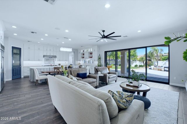 2744 E Mead Place, Chandler, AZ 85249