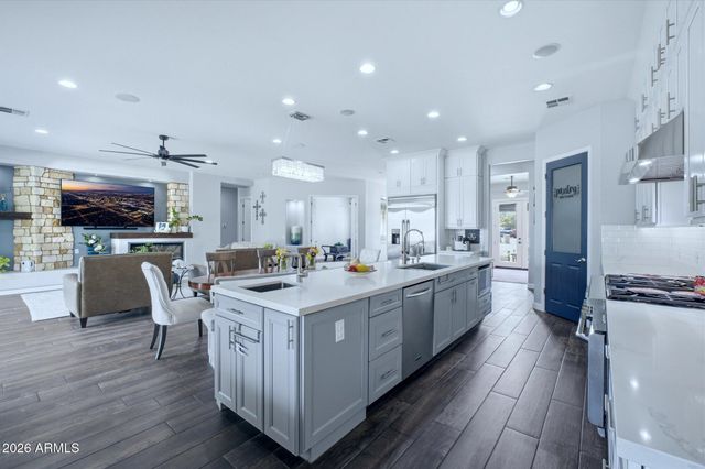 2744 E Mead Place, Chandler, AZ 85249