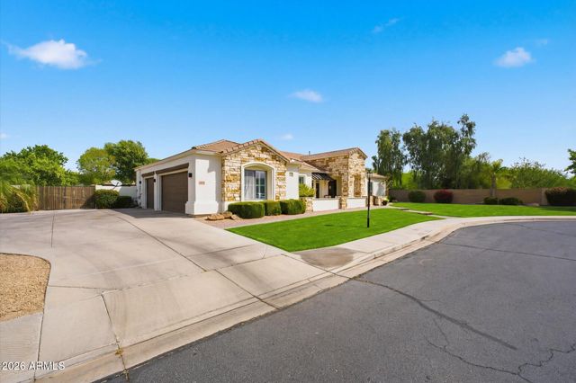 2744 E Mead Place, Chandler, AZ 85249