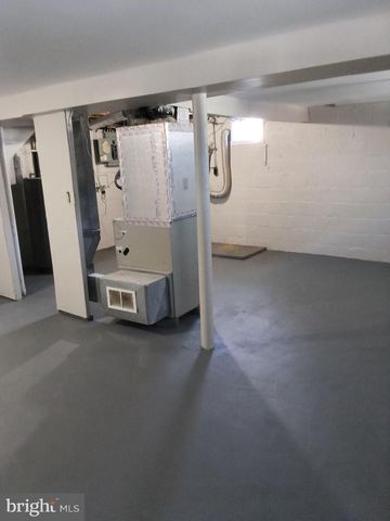 2934 RUMSON DR, Harrisburg, PA 17104