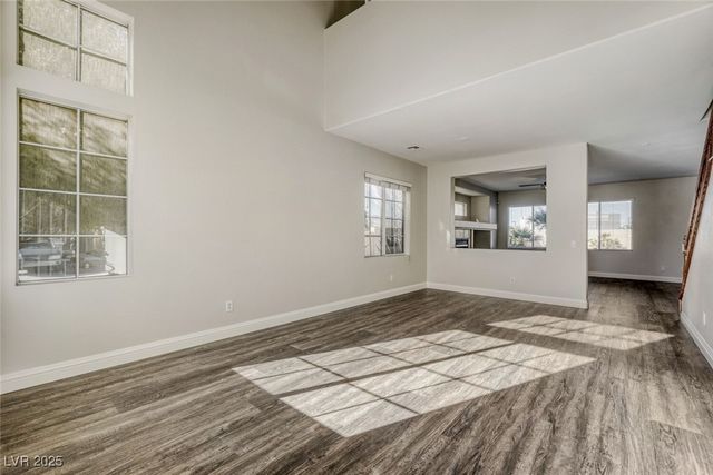 9382 Monterey Cliffs Avenue, Las Vegas, NV 89148