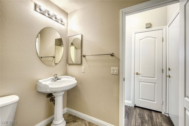 9382 Monterey Cliffs Avenue, Las Vegas, NV 89148