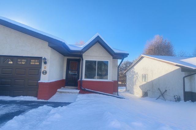 9 Heights Road NE, Saint Michael, MN 55376