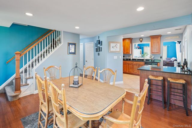 1321 Thompson Drive, Bay Shore, NY 11706