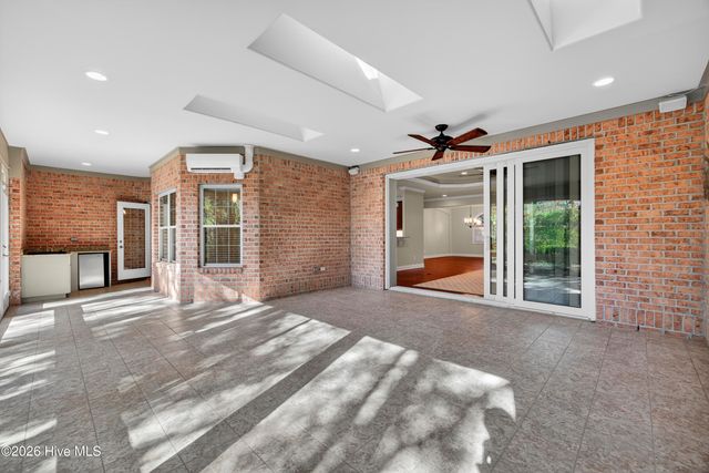 6313 Motts Village Road, Wilmington, NC 28412