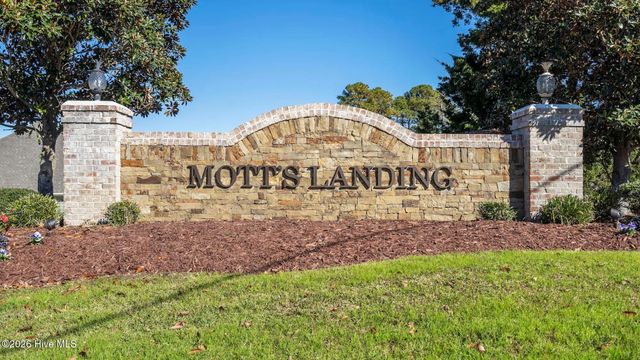 6313 Motts Village Road, Wilmington, NC 28412