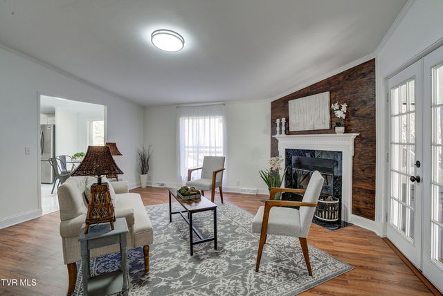 287 H Heaton Road, Elizabethton, TN 37643