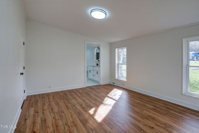 287 H Heaton Road, Elizabethton, TN 37643