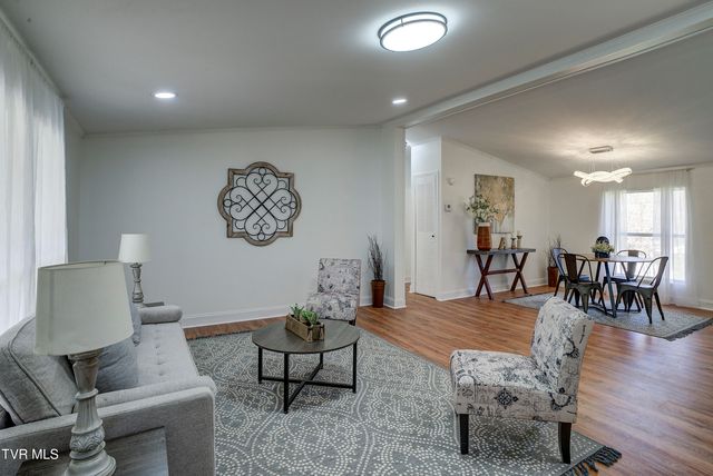 287 H Heaton Road, Elizabethton, TN 37643