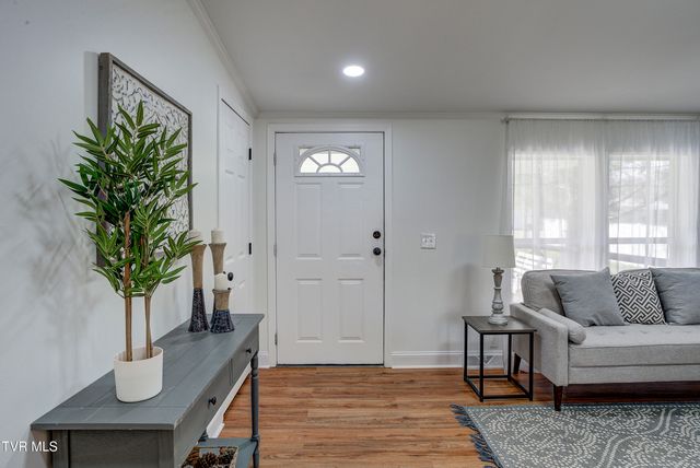 287 H Heaton Road, Elizabethton, TN 37643