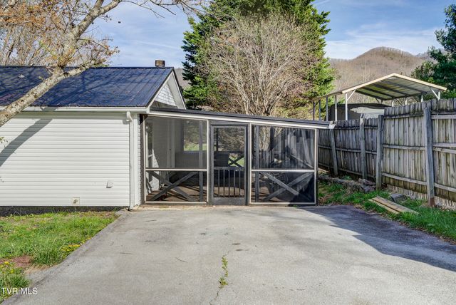 287 H Heaton Road, Elizabethton, TN 37643