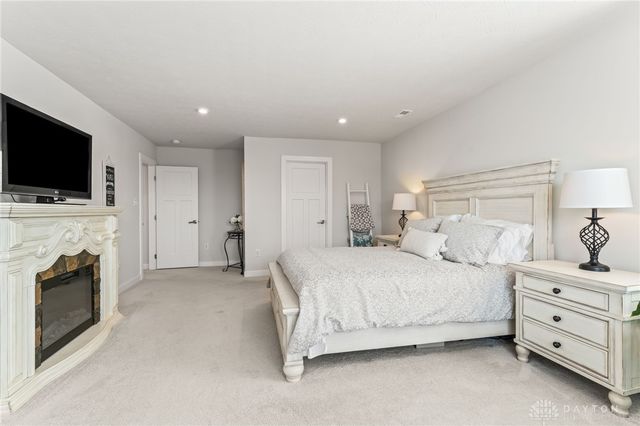 899 Cedar Grove Drive, Tipp City, OH 45371