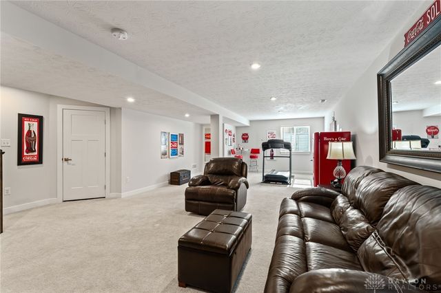 899 Cedar Grove Drive, Tipp City, OH 45371