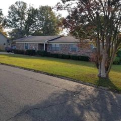 1216 Grayson Circle, Malvern, AR 72104