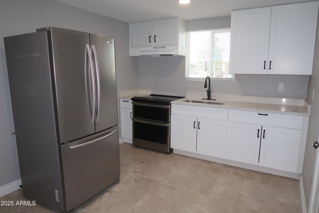 807 E Cocopah Street, Phoenix, AZ 85034 — photo 2