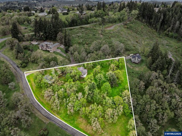 1299 Twin Hills Dr SE, Jefferson, OR 97352