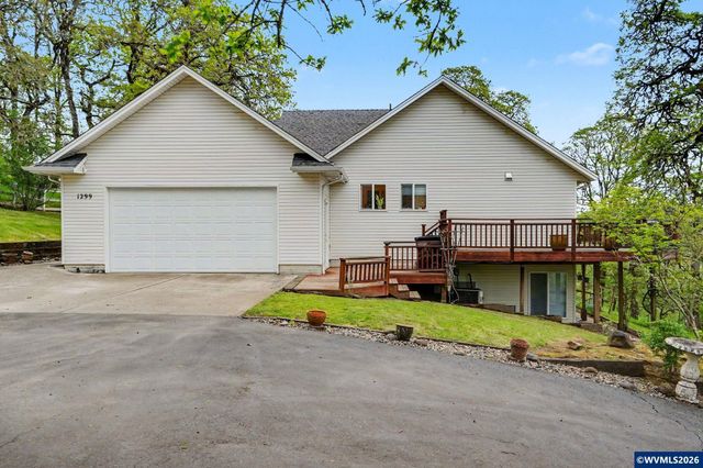 1299 Twin Hills Dr SE, Jefferson, OR 97352