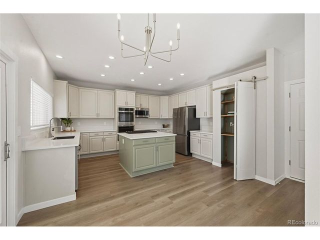 5968 E Monument Dr, Castle Rock, CO 80104