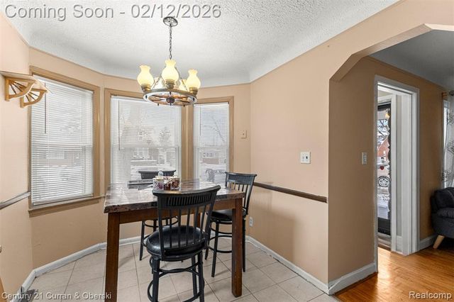 6732 Rockdale Street, Dearborn Heights, MI 48127