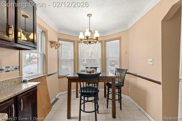 6732 Rockdale Street, Dearborn Heights, MI 48127