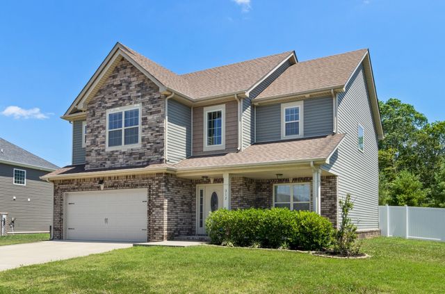 312 Rye Dr, Clarksville, TN 37043