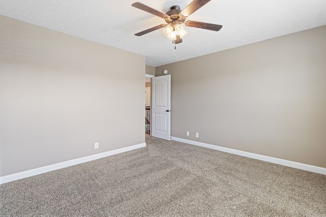 312 Rye Dr, Clarksville, TN 37043